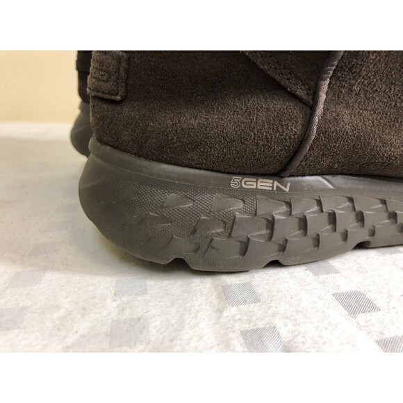 Skechers  Women's Casual Winter Warm Brown Suede Boots SN 14357 size US 7 EUR 37 - Picture 8 of 10